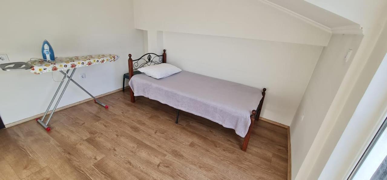 Duplex Apartment In The City Center Тбилиси Екстериор снимка